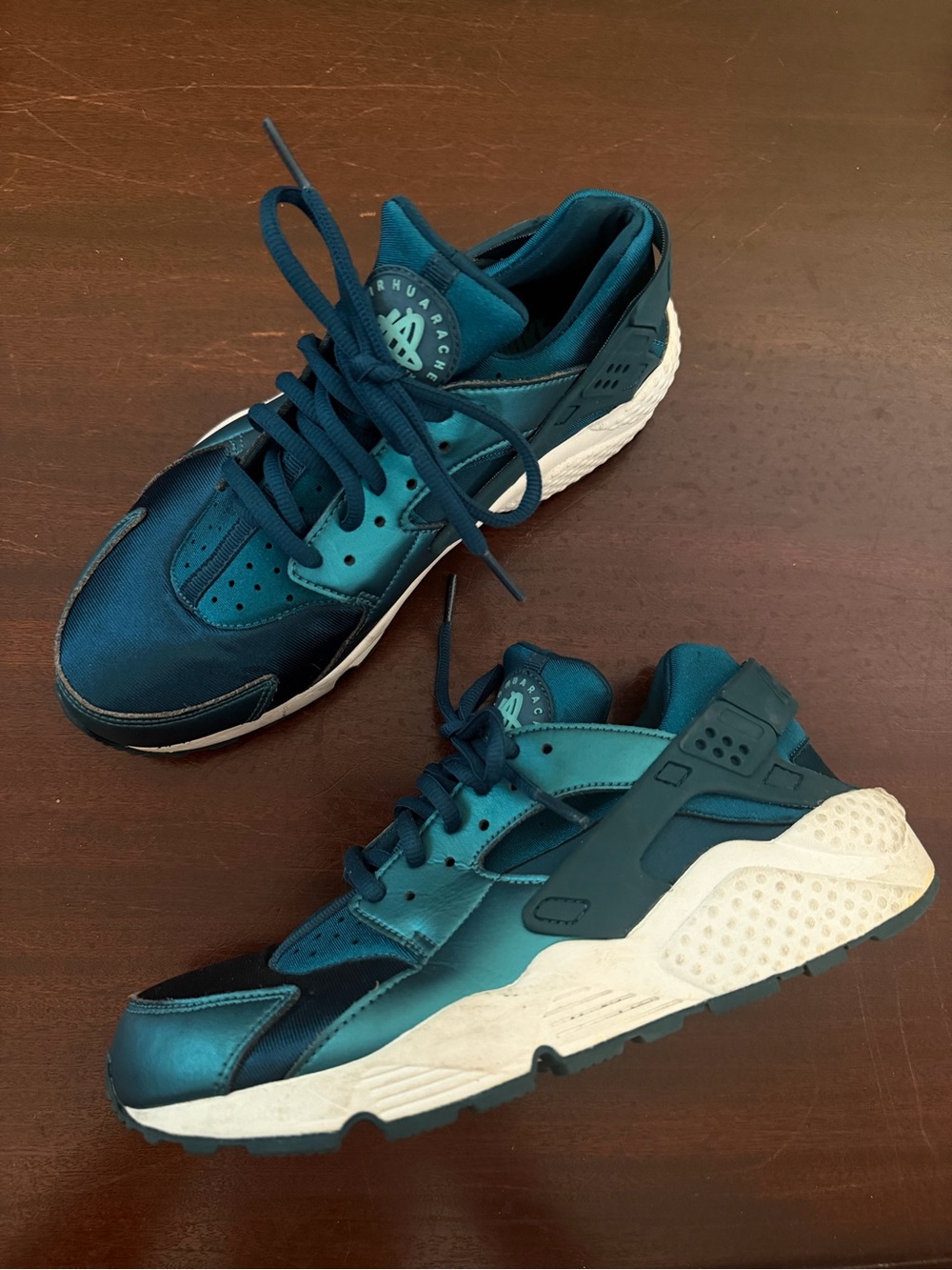 Women’s Teal Blue Nike Huaraches
